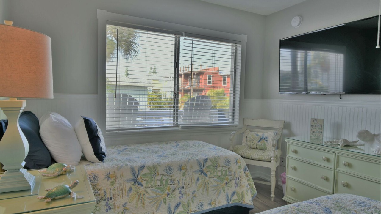 Photo of Bedroom in Bradenton Beach