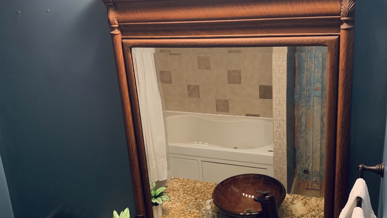 Photo of Bathroom in Old East Hill