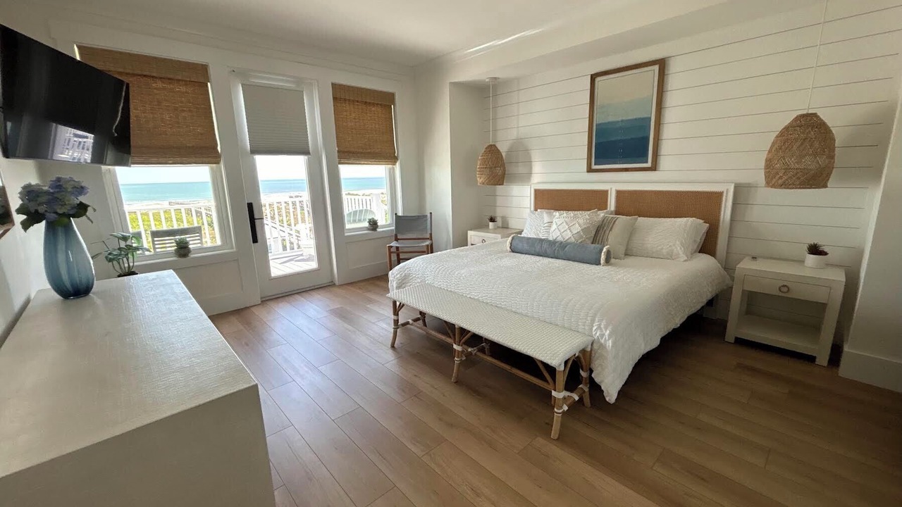 Photo of Bedroom in Butler Beach