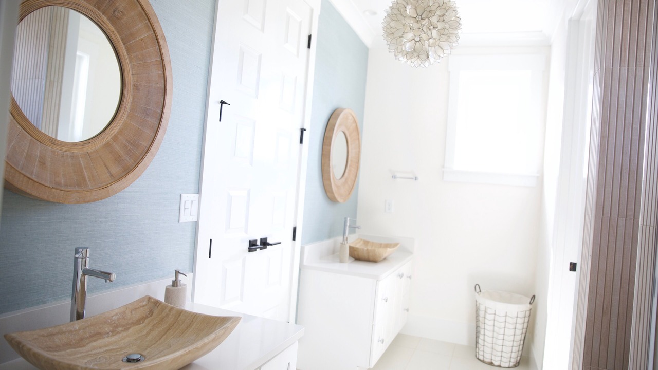 Photo of Bathroom in Butler Beach