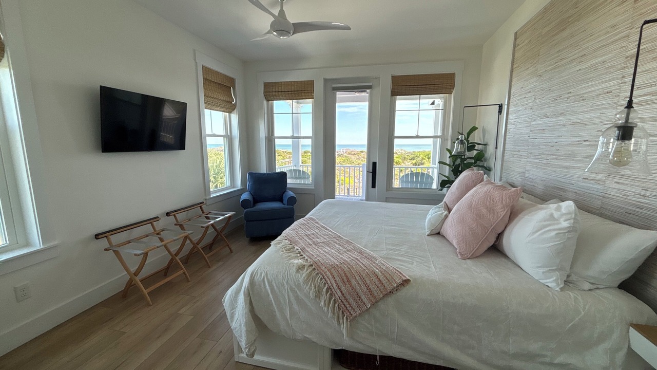 Photo of Bedroom in Butler Beach