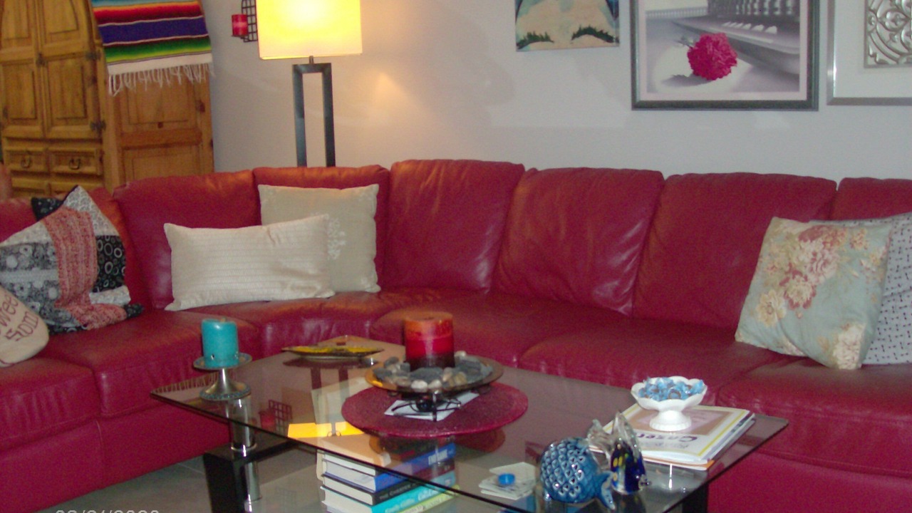 Photo of Livingroom in Villages of Oriole