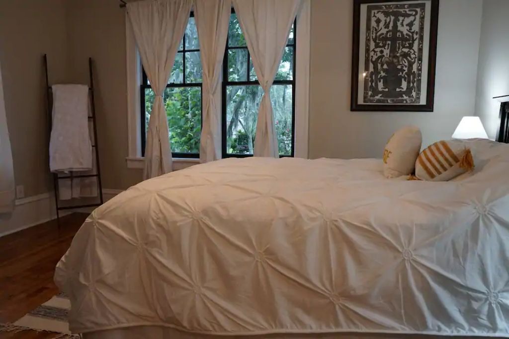 Photo of Bedroom in Avondale
