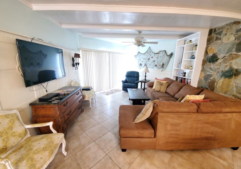 Photo of Livingroom in Butler Beach