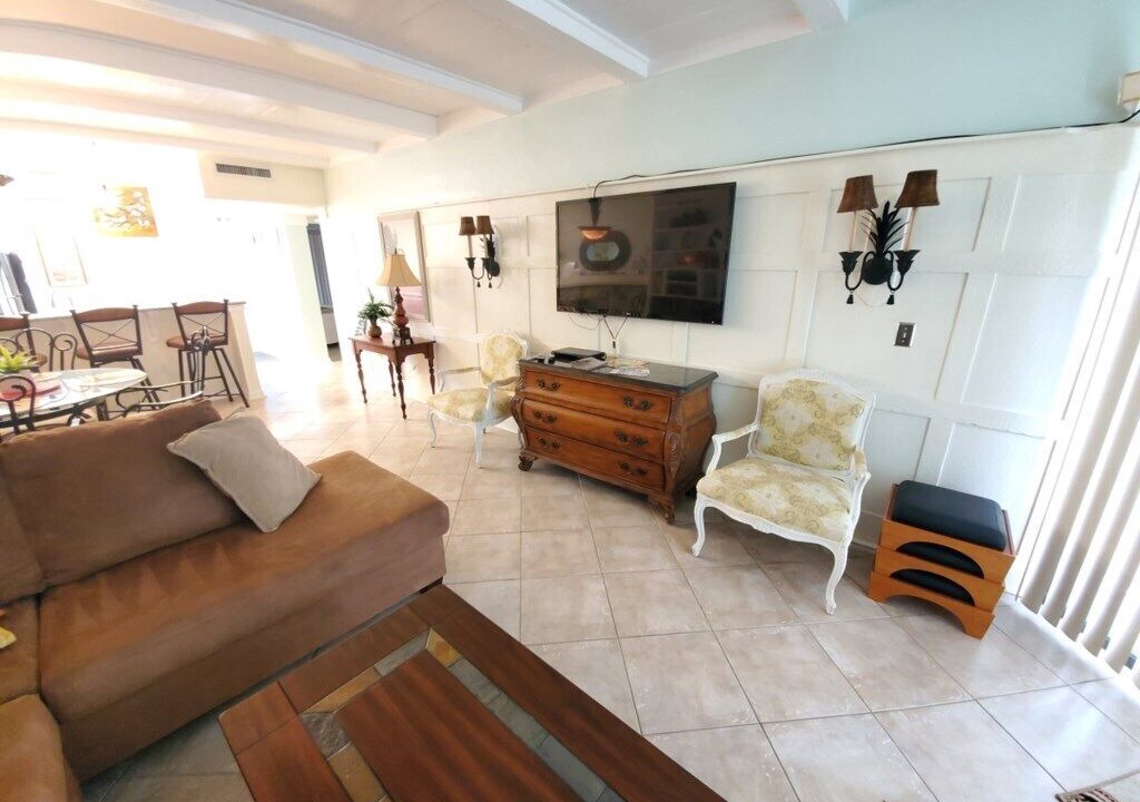 Photo of Livingroom in Butler Beach