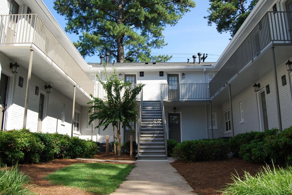 Photo of Buildings in Brookwood