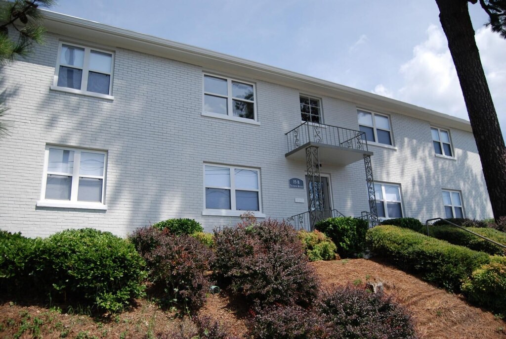 Photo of Buildings in Brookwood