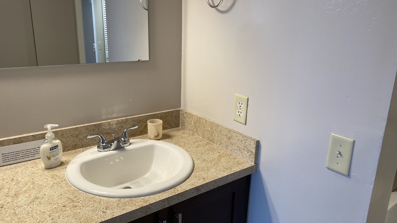 Photo of Bathroom in Hudson