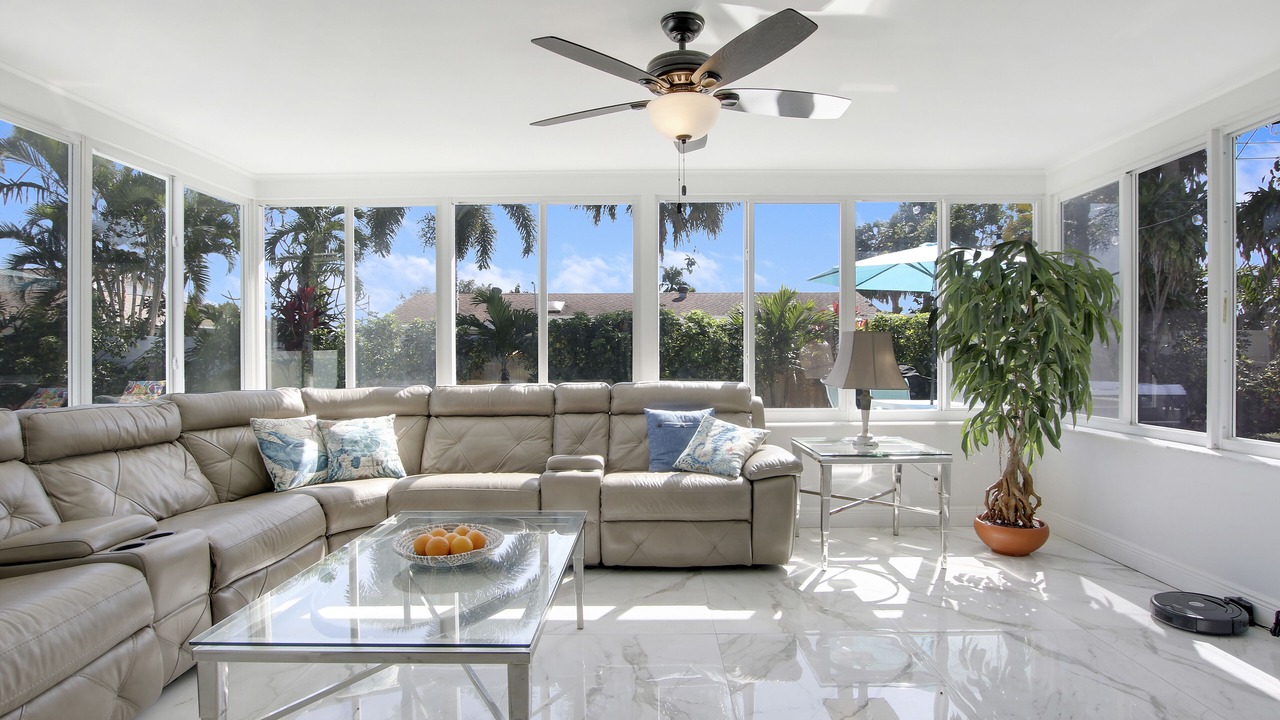 Photo of Livingroom in Florida North Atlantic Coast