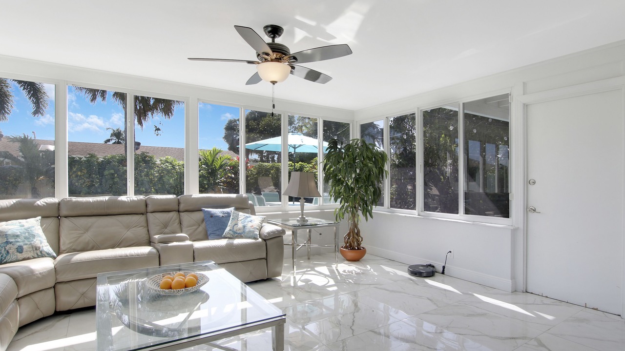 Photo of Livingroom in Florida North Atlantic Coast