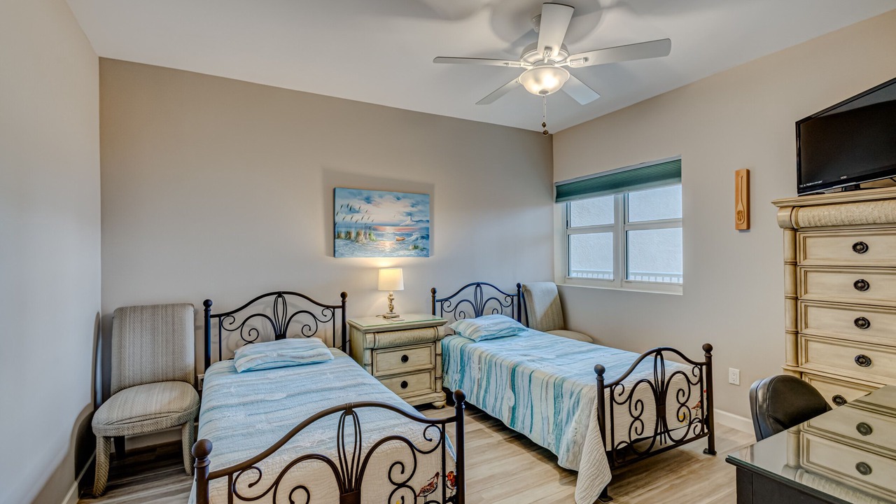 Photo of Bedroom in Riviera Beach