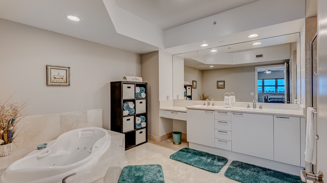 Photo of Bathroom in Riviera Beach