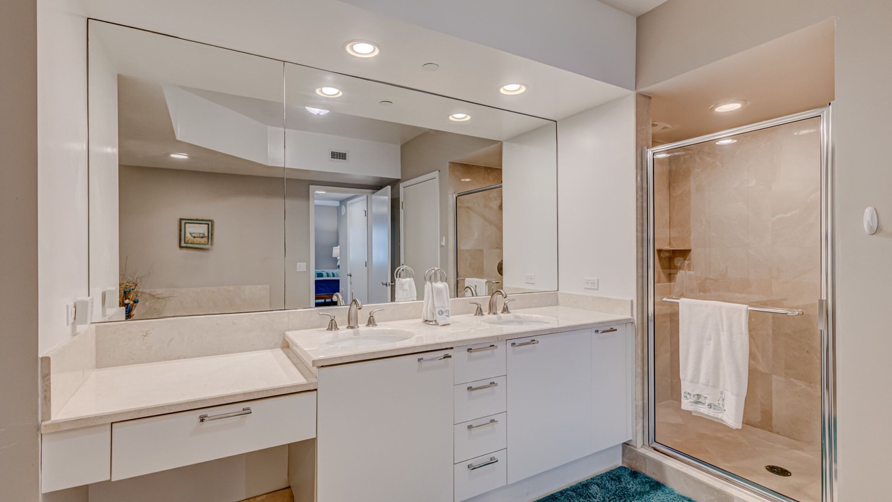Photo of Bathroom in Riviera Beach