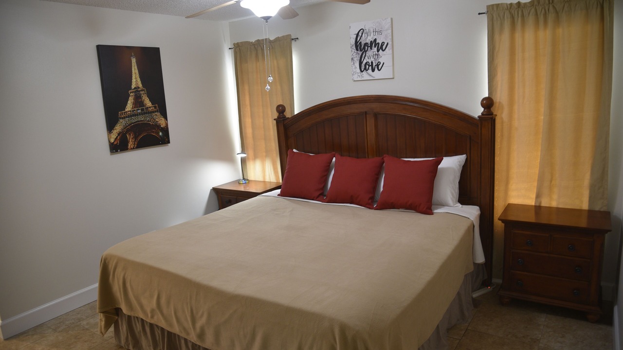 Photo of Bedroom in Altamonte Springs