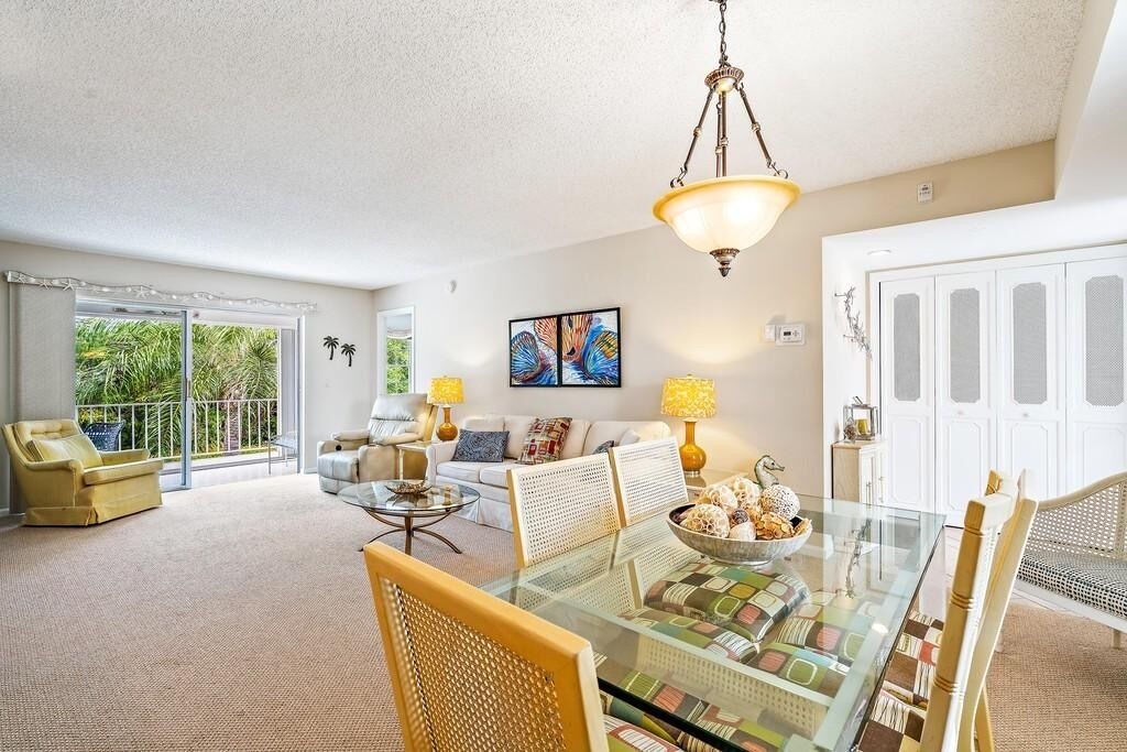 Photo of Livingroom in Sugar Sands
