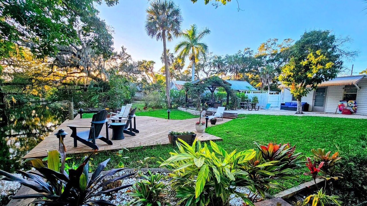Photo of Outdoor in Newtown