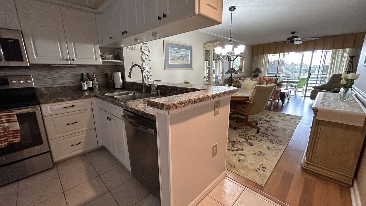 Photo of Kitchen in Plantation