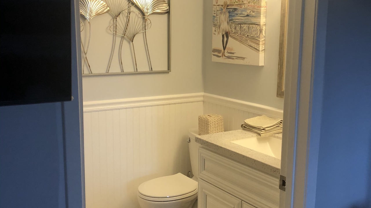 Photo of Bathroom in Jupiter Bay