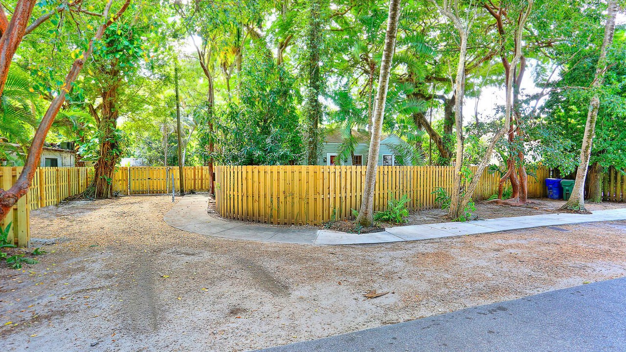 Photo of Outdoor in Southwest Coconut Grove