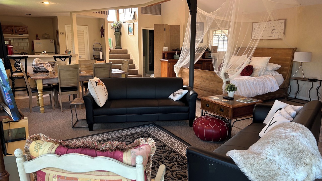 Photo of Livingroom in Clearwater