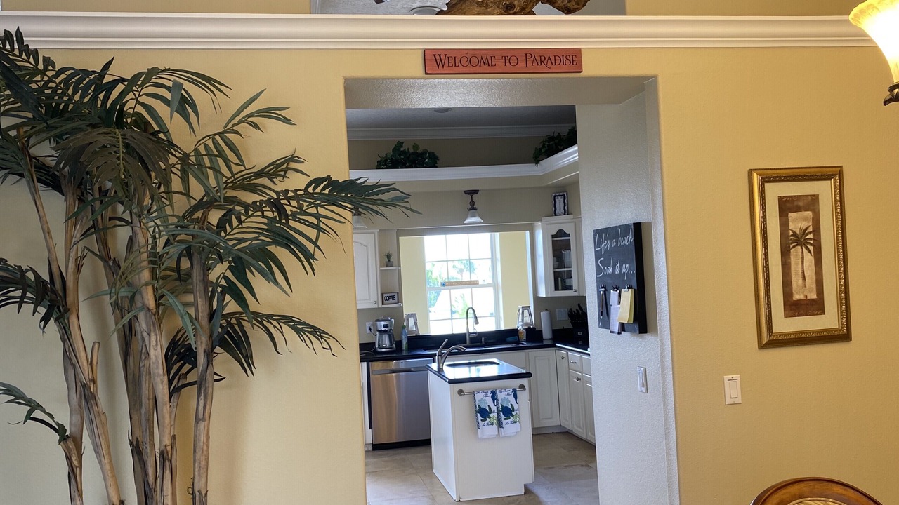 Photo of Bedroom in Apollo Beach