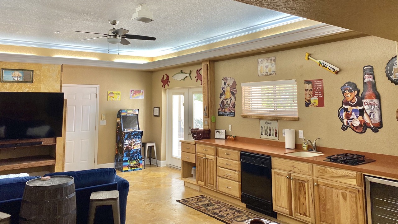 Photo of Others in Apollo Beach