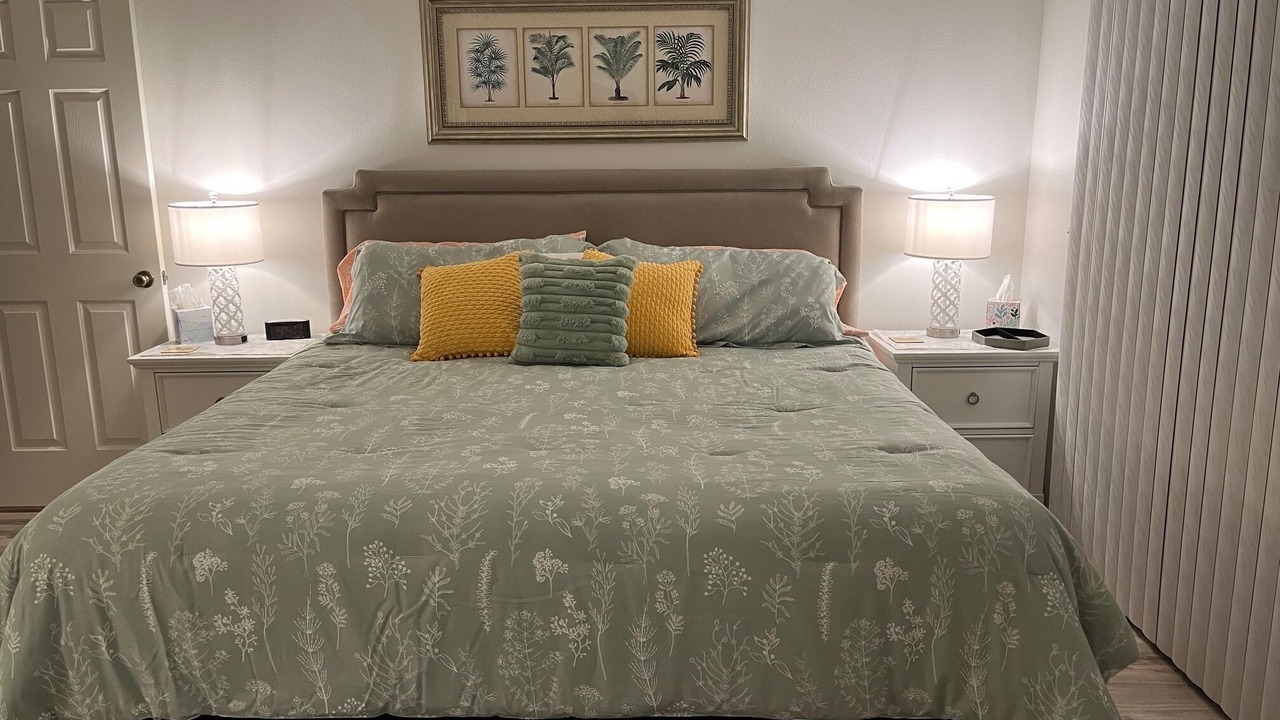 Photo of Bedroom in The Villages