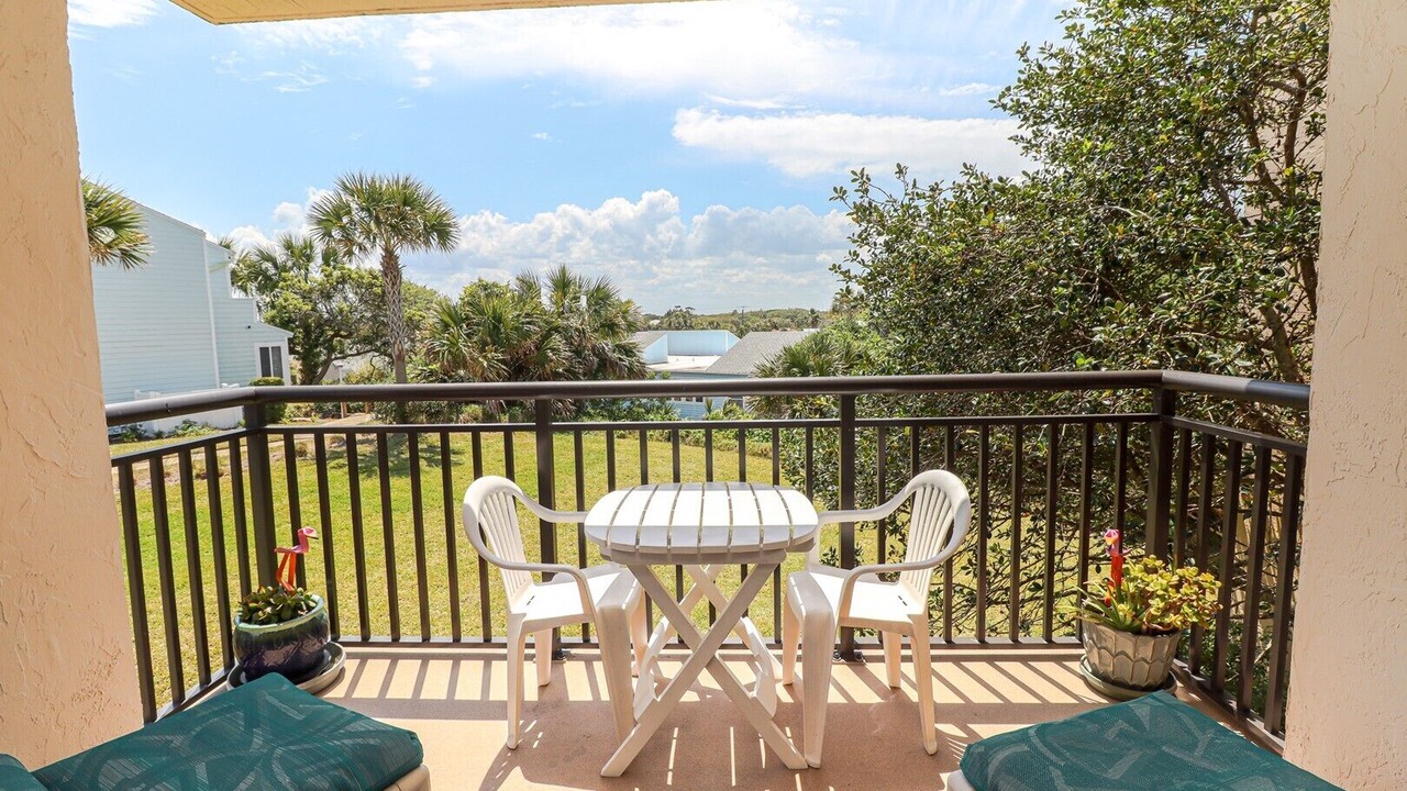 Photo of Patio Balcony in Butler Beach