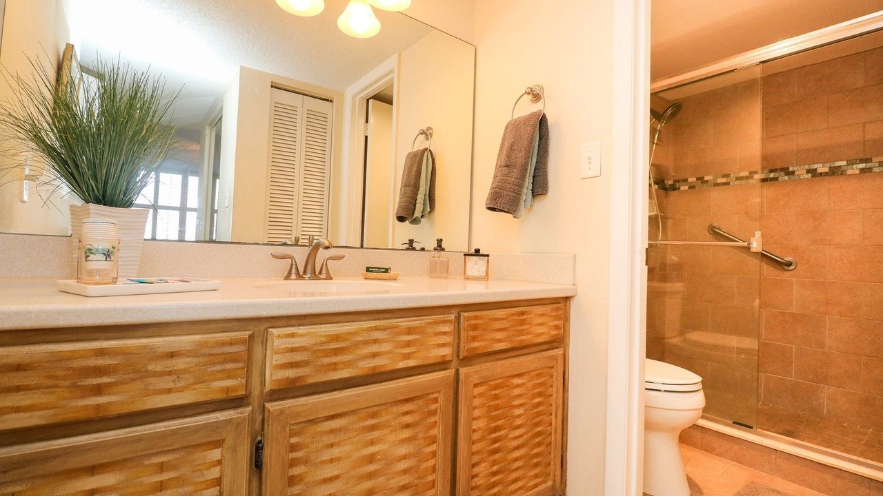 Photo of Bathroom in Butler Beach