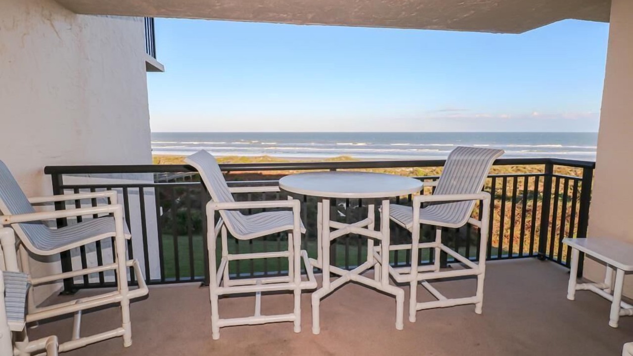 Photo of Patio Balcony in Butler Beach