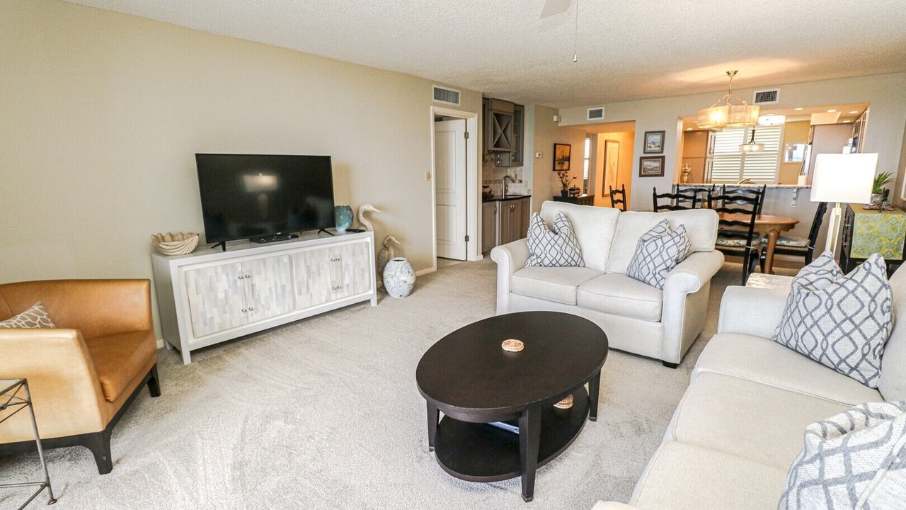 Photo of Bedroom in Butler Beach