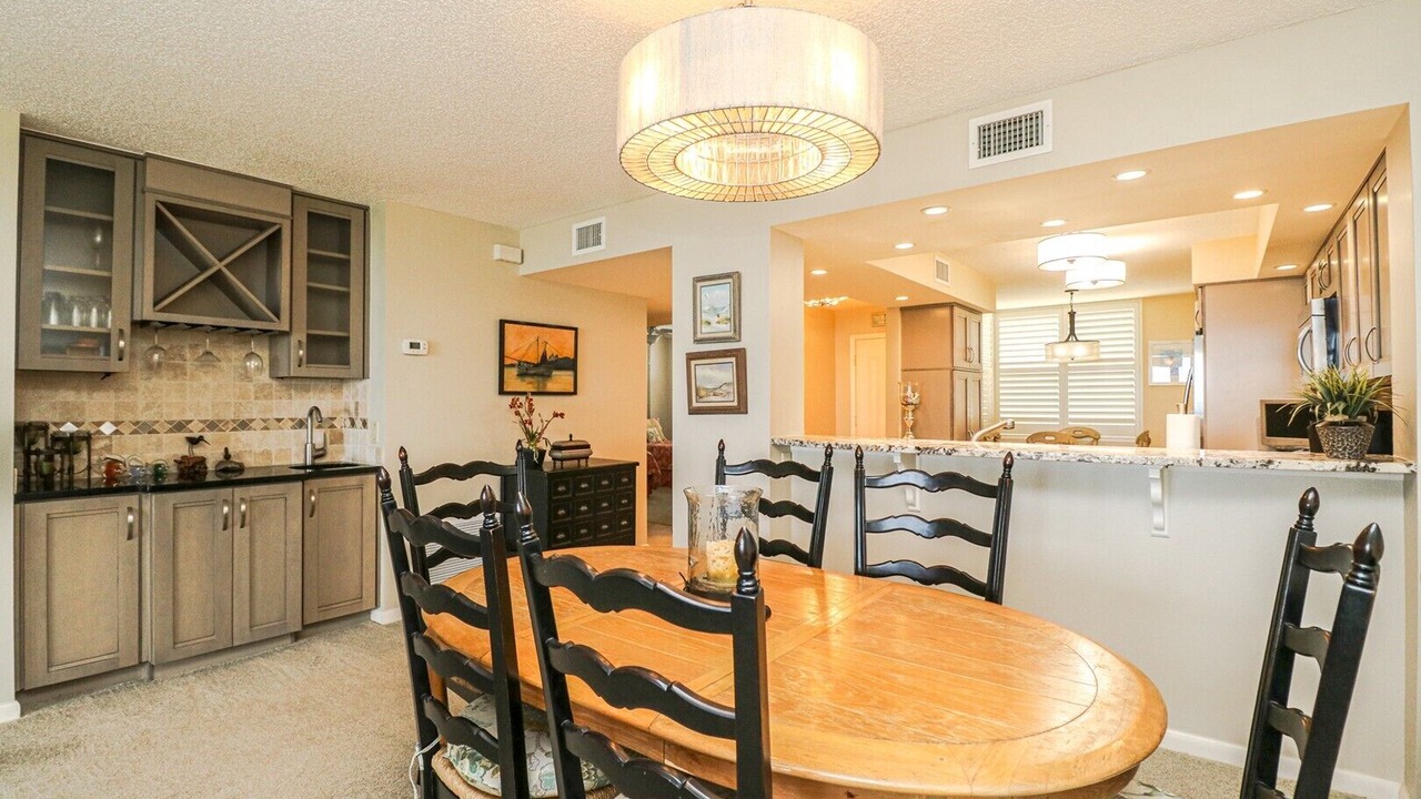 Photo of Bedroom in Butler Beach