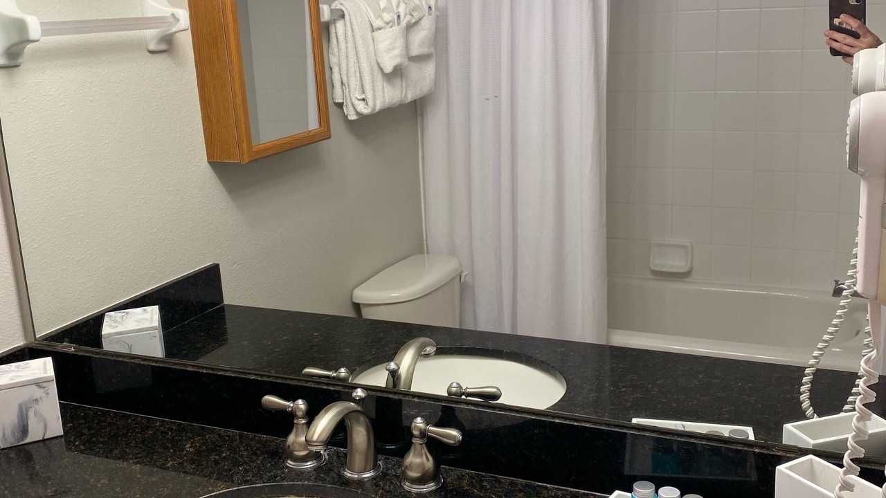 Photo of Bathroom in Belle Vista