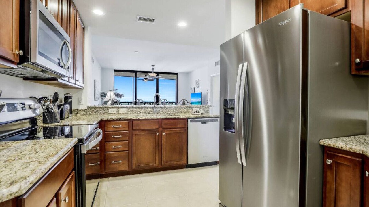 Photo of Kitchen in Cape Harbour