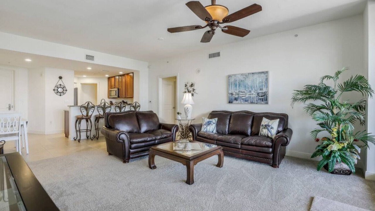 Photo of Livingroom in Cape Harbour