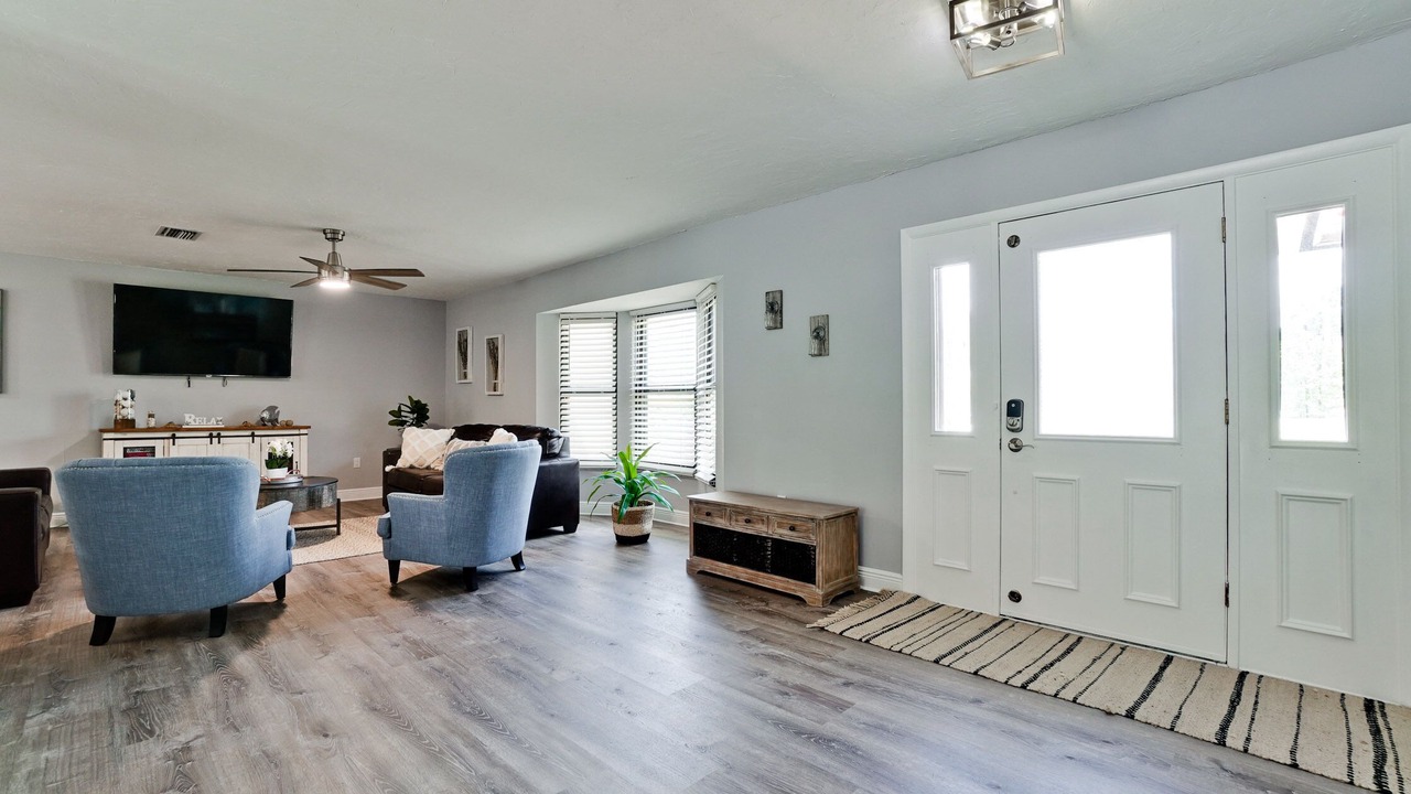 Photo of Livingroom in Whitfield