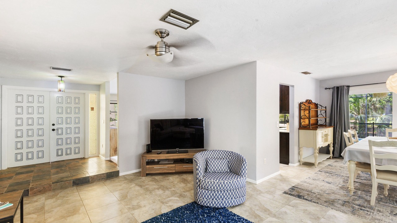 Photo of Livingroom in Indian Beach Sapphire Shores