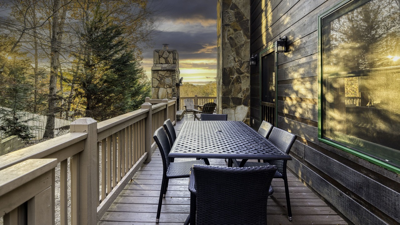 Photo of Outdoor in Foxfire Estates