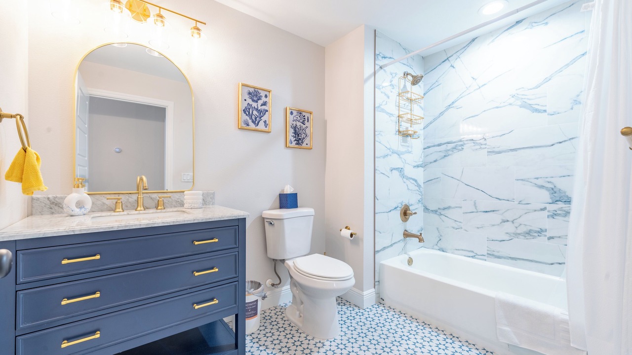 Photo of Bathroom in Sebring