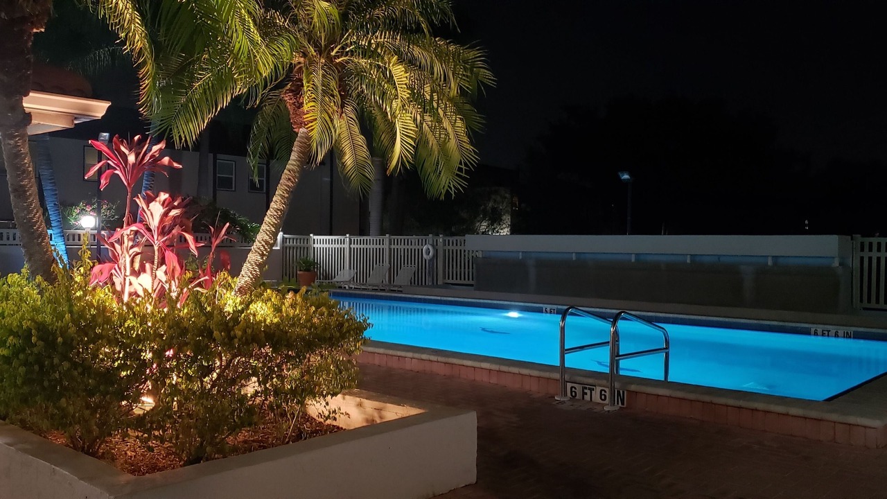 Photo of Outdoor in Bayshore Gardens
