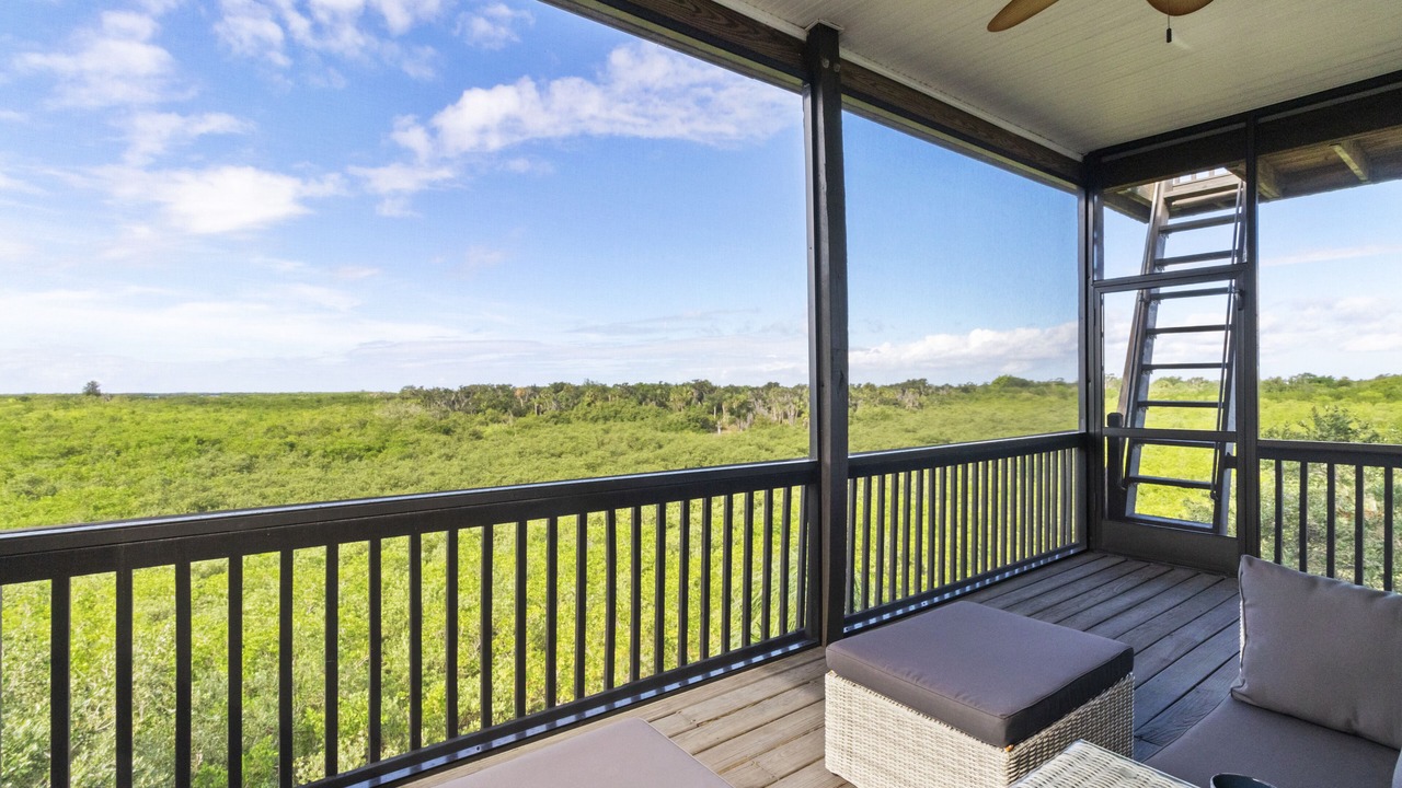 Photo of Patio Balcony in Terra Ceia
