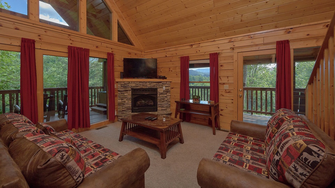 Photo of Livingroom in Black Bear Falls