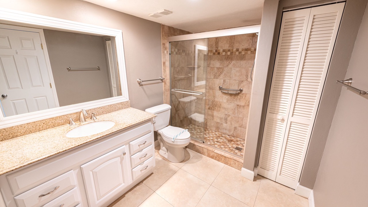 Photo of Bathroom in Indian Harbour Beach