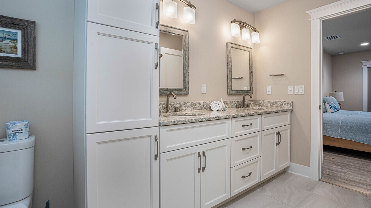 Photo of Bathroom in Murex Lakes