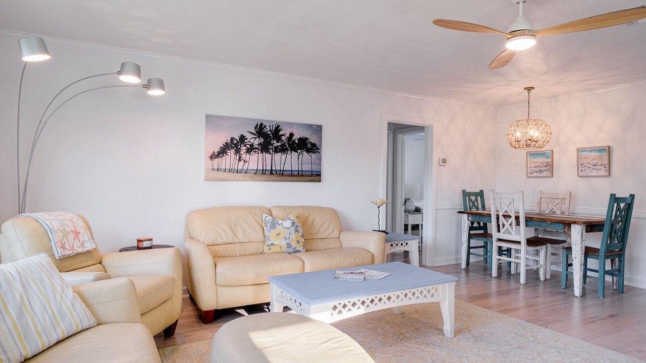 Photo of Livingroom in Belle Vista