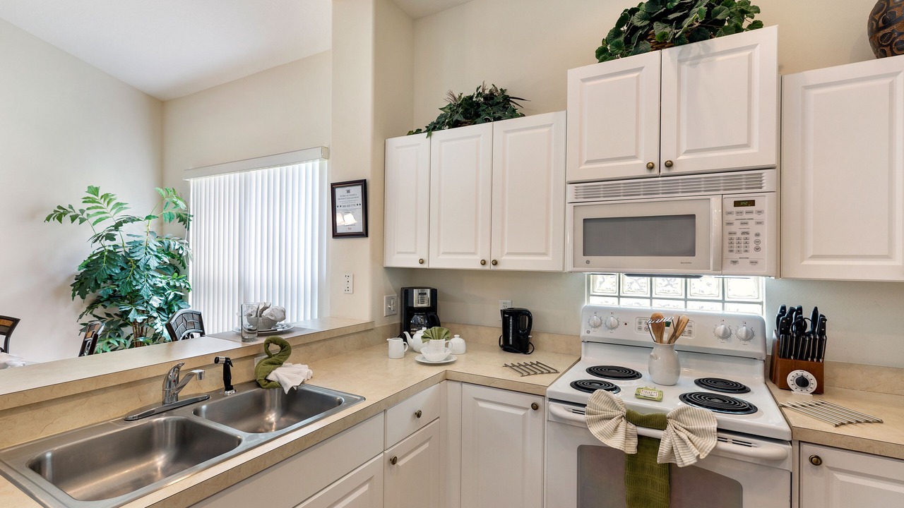 Photo of Kitchen in Tuscan Hills