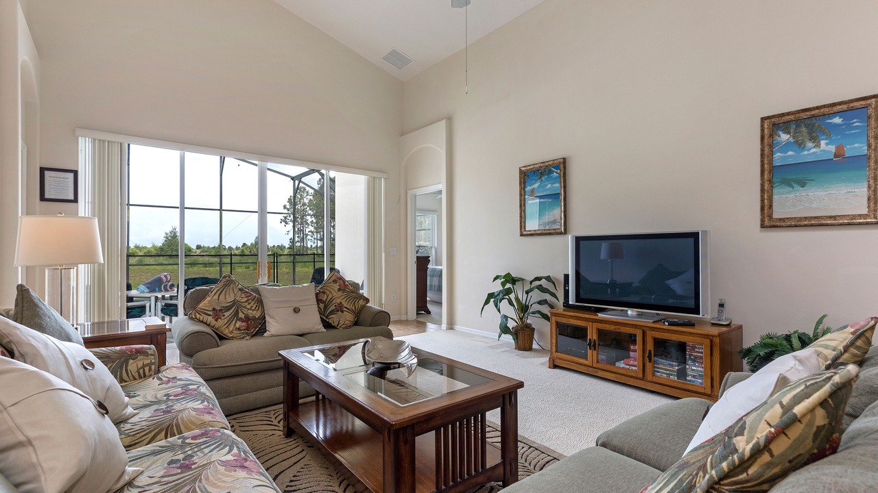 Photo of Livingroom in Tuscan Hills