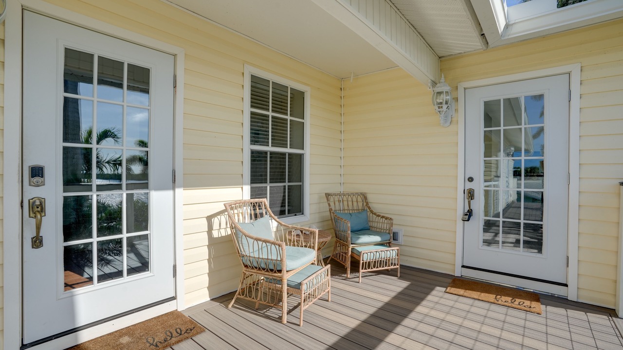 Photo of Patio Balcony in Bokeelia