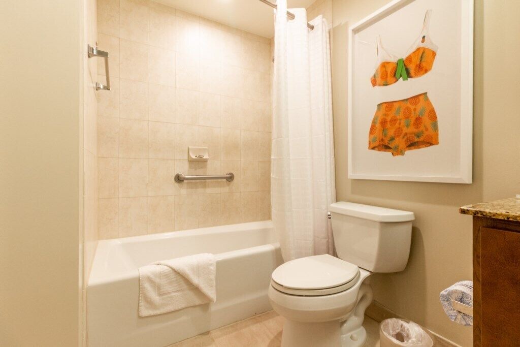Photo of Bathroom in Doral