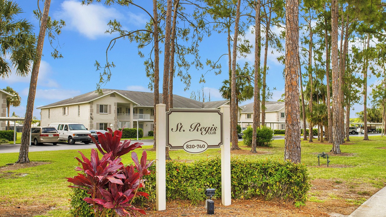 Photo of Outdoor in Lely Golf Estates